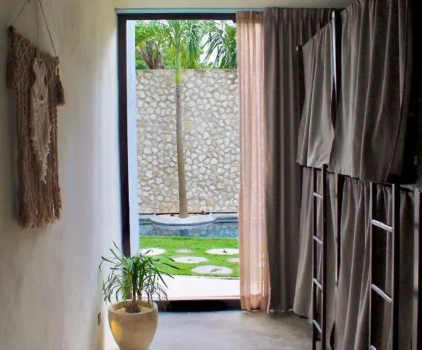 Ariche & Tulum